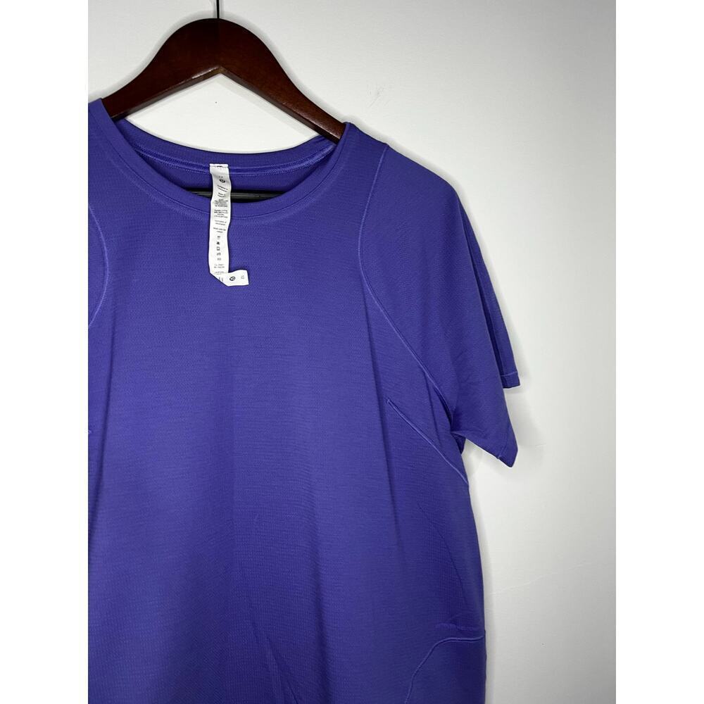 Lululemon Athletica Lightweight Cinch Hem Hiking Purple Short Sleeve Tee - Picture 3 of 6